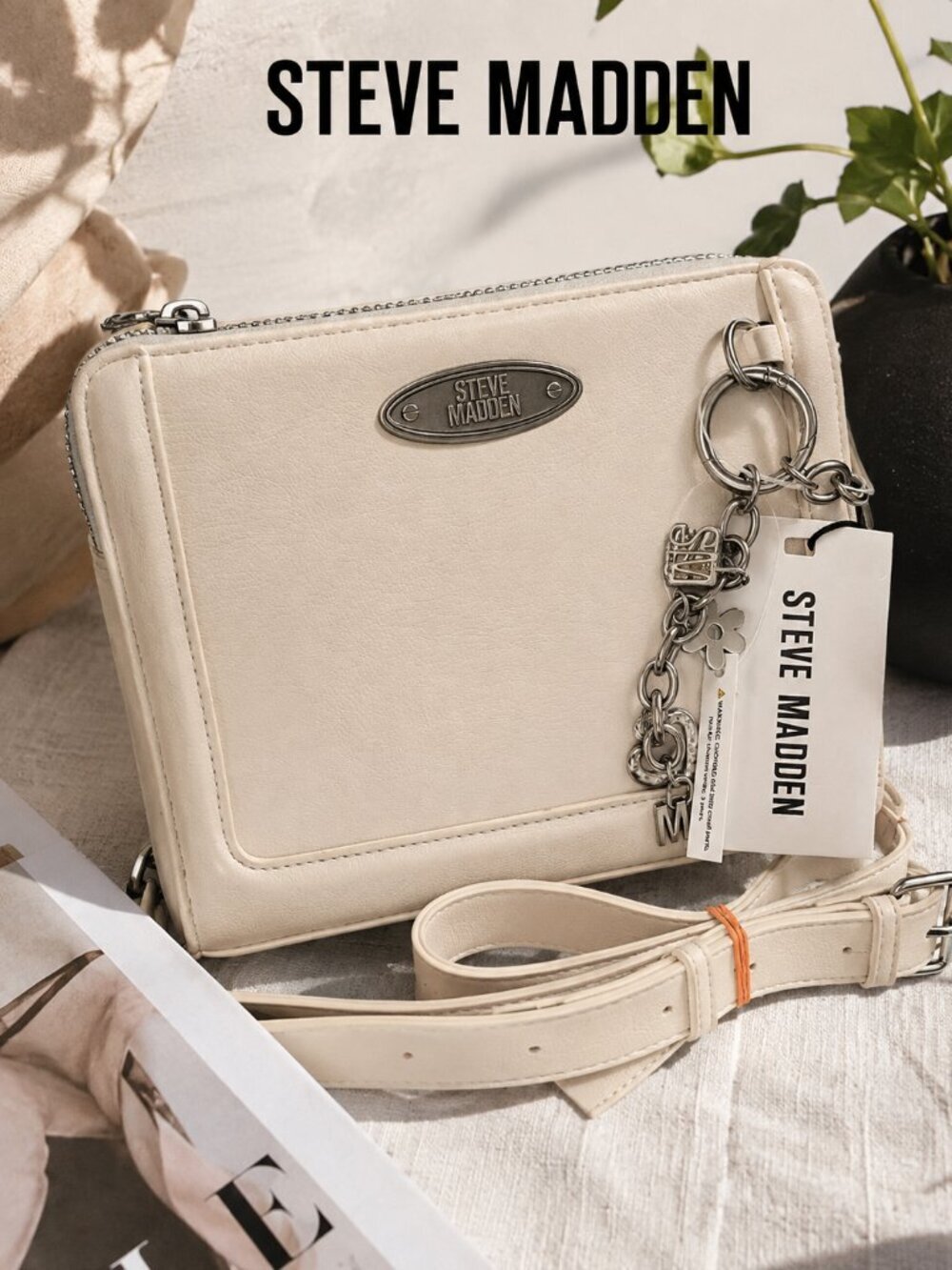 Steve Madden BGIGI Metal Charm Crossbody Bag Cream Off White DR144815 NEW